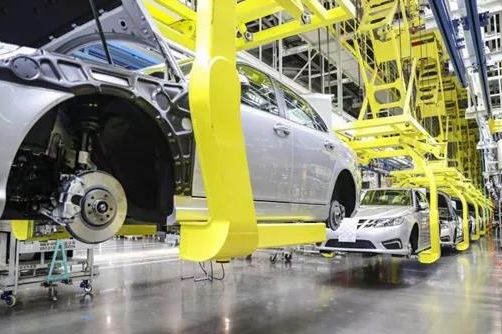 260億港元戰投里許家印的汽車生意圈