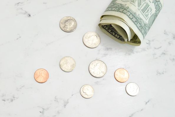 搞錢(qián)必看！為什么今天是交易所隔夜的最后上車(chē)日，而銀行間卻能堅(jiān)持到周六？