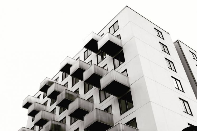 “陜西最大水泥企業(yè)”被上調(diào)評(píng)級(jí)，再融資風(fēng)險(xiǎn)降低