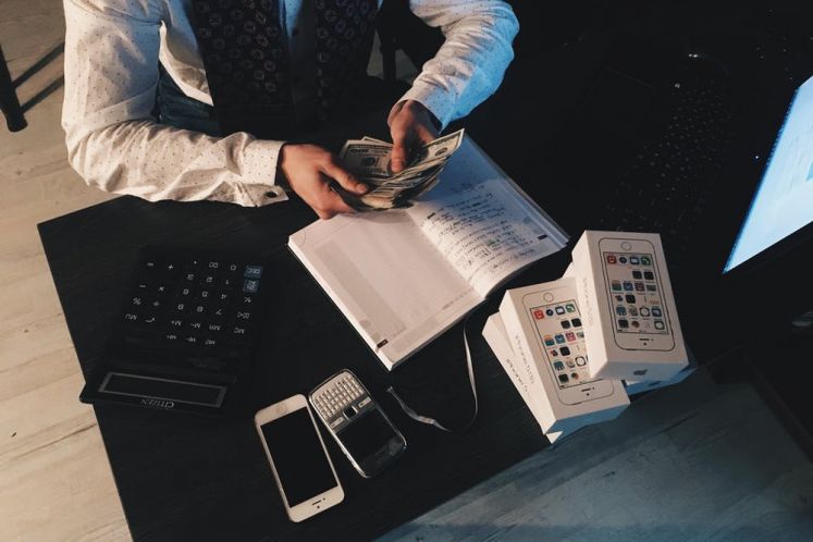 2022年政府工作報(bào)告要點(diǎn)及債市影響